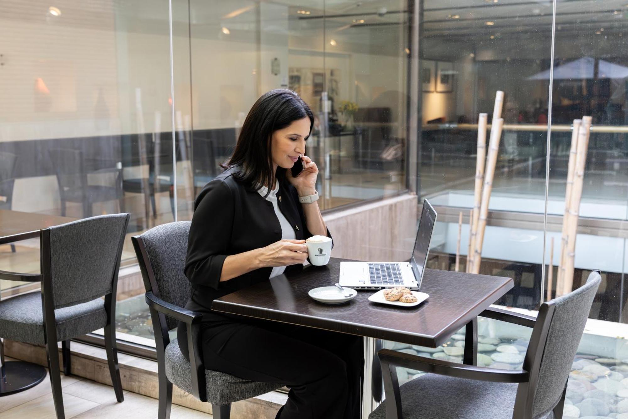 Holiday Inn Express Santiago Las Condes By Ihg Exterior foto