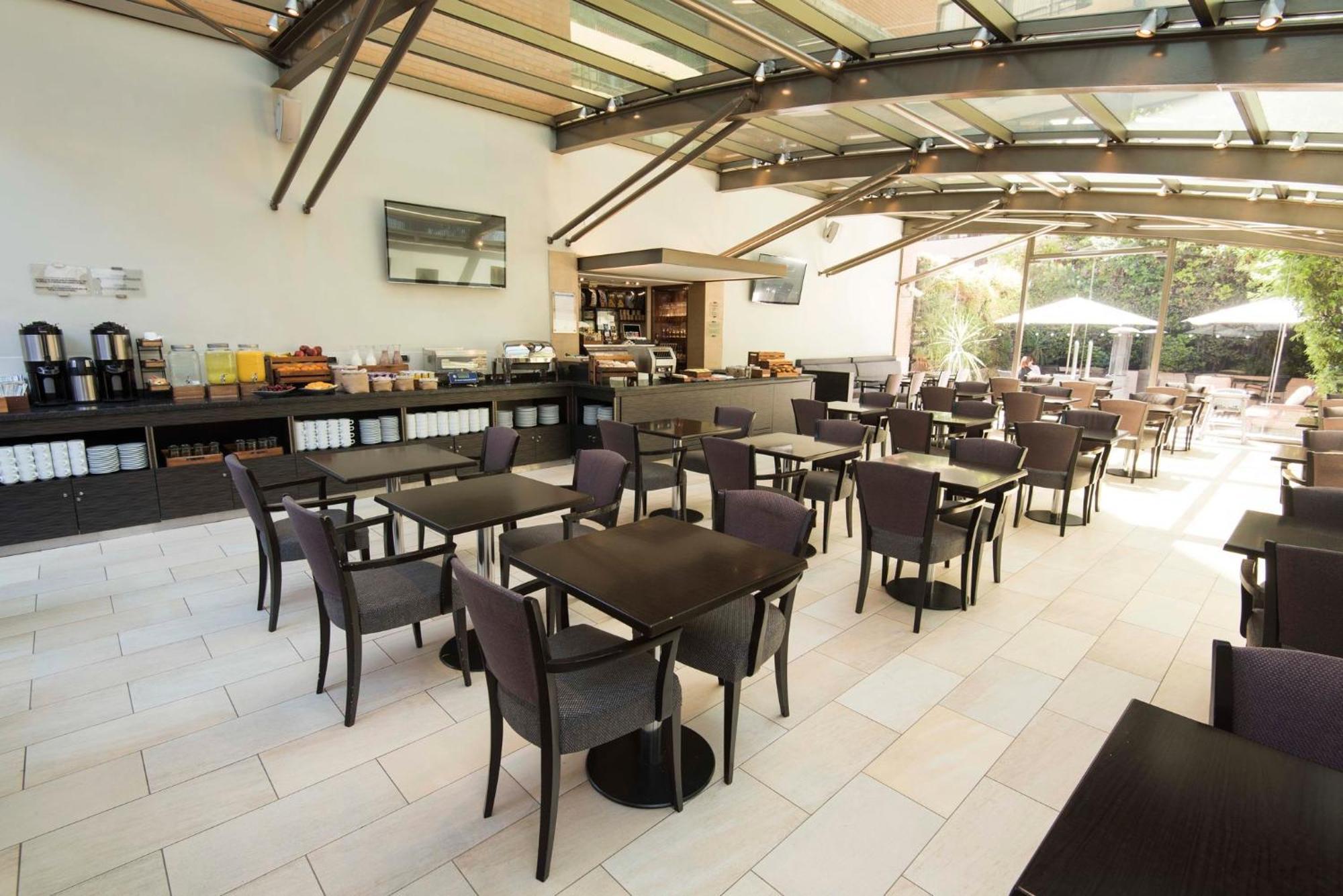 Holiday Inn Express Santiago Las Condes By Ihg Exterior foto
